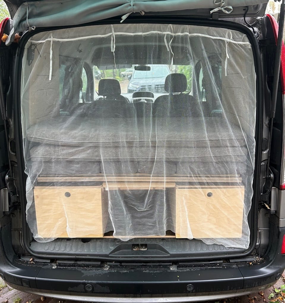 Mini camper horrengaas